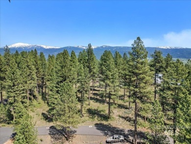 Discover this stunning rolling, timbered lot in the highly on Meadowcreek Golf Resort in Idaho - for sale on GolfHomes.com, golf home, golf lot