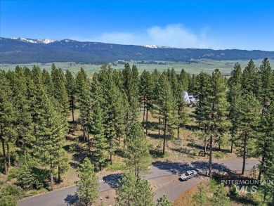 Discover this stunning rolling, timbered lot in the highly on Meadowcreek Golf Resort in Idaho - for sale on GolfHomes.com, golf home, golf lot