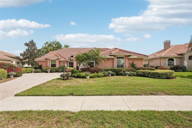 Welcome to this beautifully maintained home in one of Venice's on The Venice Golf and Country Club in Florida - for sale on GolfHomes.com, golf home, golf lot