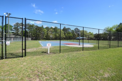 Fairfield Harbour, New Bern, NC.
FANTASTIC OPPORTUNITY TO OWN on Harbour Point Golf Club in North Carolina - for sale on GolfHomes.com, golf home, golf lot