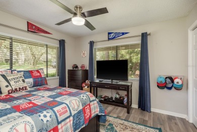 Beautifully Updated 2-Bedroom home in Peaceful Gleneagles, Palm on Innisbrook Resort and Golf Club in Florida - for sale on GolfHomes.com, golf home, golf lot