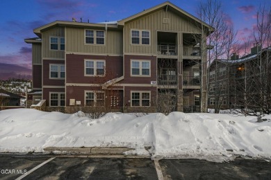 This stunning 2-bedroom, 2-bath condo is an exceptional find on Headwaters Golf Course At Granby Ranch in Colorado - for sale on GolfHomes.com, golf home, golf lot