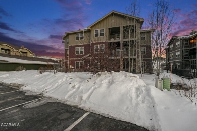 This stunning 2-bedroom, 2-bath condo is an exceptional find on Headwaters Golf Course At Granby Ranch in Colorado - for sale on GolfHomes.com, golf home, golf lot