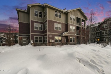 This stunning 2-bedroom, 2-bath condo is an exceptional find on Headwaters Golf Course At Granby Ranch in Colorado - for sale on GolfHomes.com, golf home, golf lot