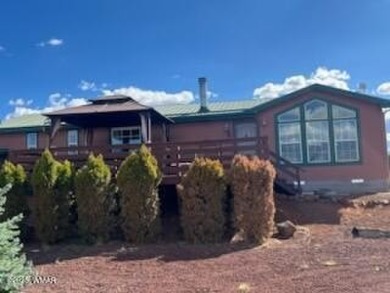 WELCOME TO YOUR DREAM HOME IN THE WHITE MOUNTAIN LAKES AREA! You on Silver Creek Golf Club in Arizona - for sale on GolfHomes.com, golf home, golf lot