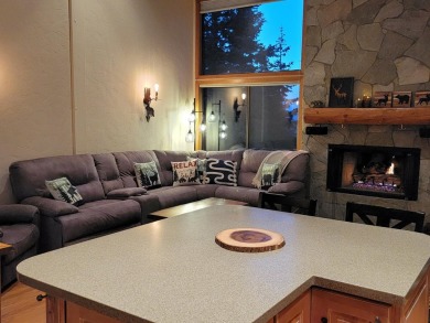 6138 Feather Ridge is a uniquely charming condo nestled in the on Northstar At Tahoe Golf Course in California - for sale on GolfHomes.com, golf home, golf lot
