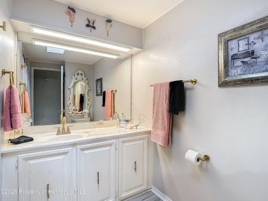 Welcome to this beautifully maintained, updated, and furnished on High Point Golf Club, Inc. in Florida - for sale on GolfHomes.com, golf home, golf lot