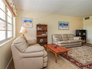 MOTIVATED SELLER!! Turn-key 1BR/1.5BA in Vista Royale, Vero's on The American Golf Club in Florida - for sale on GolfHomes.com, golf home, golf lot