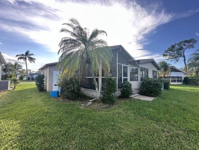 Move in Ready! FULLY FURNISHED, well cared for 2-bedrooms on Del Tura Golf and Country Club in Florida - for sale on GolfHomes.com, golf home, golf lot