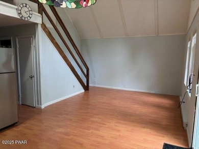 A little elbow grease and your finishing touches will provide on The Hideout Golf in Pennsylvania - for sale on GolfHomes.com, golf home, golf lot