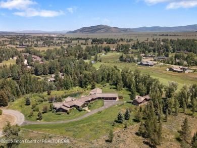 Spacious Larry Berlin designed home on a private cul-de-sac on Jackson Hole Golf and Tennis Club in Wyoming - for sale on GolfHomes.com, golf home, golf lot