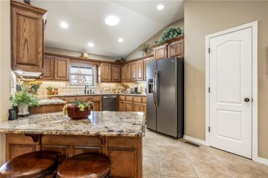 Welcome Home!  New: (2021) HVAC, (2019) Roof, (2018) Kitchen on Bella Vista - Metfield Golf Complex and Country Club in Arkansas - for sale on GolfHomes.com, golf home, golf lot