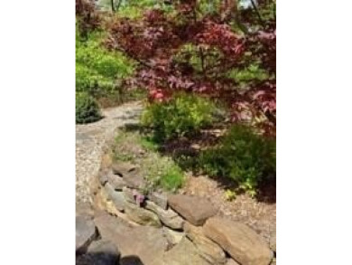 Welcome Home!  New: (2021) HVAC, (2019) Roof, (2018) Kitchen on Bella Vista - Metfield Golf Complex and Country Club in Arkansas - for sale on GolfHomes.com, golf home, golf lot