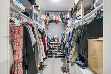 Welcome to luxury living in this stunning 4-bedroom, 3.5-bath on Redland Golf and Country Club in Florida - for sale on GolfHomes.com, golf home, golf lot