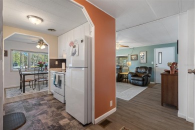 UPDATED INTERIOR - CORNER LOT - FURNISHED! This spacious on High Point Golf Club, Inc. in Florida - for sale on GolfHomes.com, golf home, golf lot