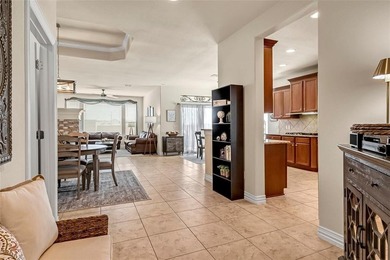 Beautiful maintained Walden floorplan with 2 bedrooms and a on Frisco Lakes Golf Course in Texas - for sale on GolfHomes.com, golf home, golf lot