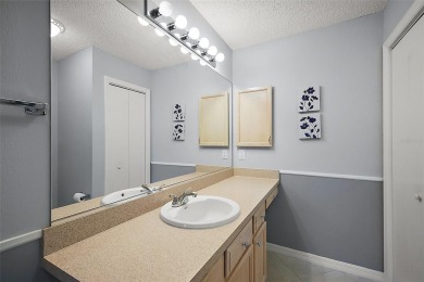 Welcome to this beautifully maintained 3/2 TURNKEY Amarillo on The Links of Spruce Creek in Florida - for sale on GolfHomes.com, golf home, golf lot