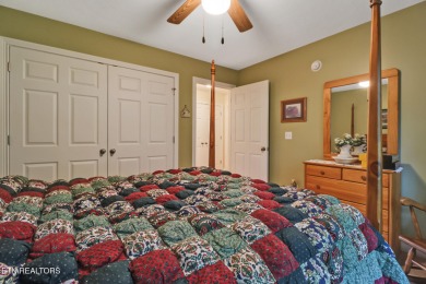 WOW! Looking for PERFECTION?! This elegant ranch home is located on Heatherhurst Golf Course in Tennessee - for sale on GolfHomes.com, golf home, golf lot