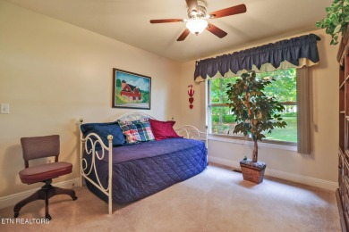 WOW! Looking for PERFECTION?! This elegant ranch home is located on Heatherhurst Golf Course in Tennessee - for sale on GolfHomes.com, golf home, golf lot