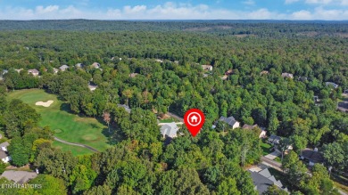 WOW! Looking for PERFECTION?! This elegant ranch home is located on Heatherhurst Golf Course in Tennessee - for sale on GolfHomes.com, golf home, golf lot