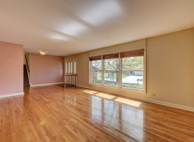 Feel the love in this beautifully maintained tri-level home on Apple Orchard Golf Course in Illinois - for sale on GolfHomes.com, golf home, golf lot