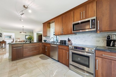 Traders Crossing #107 at Jonathans Landing offers an exceptional on Jonathans Landing Golf Club in Florida - for sale on GolfHomes.com, golf home, golf lot