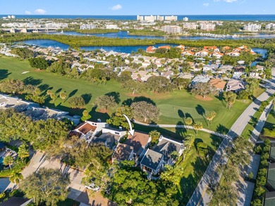 This single story home offers 3 bedrooms, 3.5 baths, 2 car on Jonathans Landing Golf Club in Florida - for sale on GolfHomes.com, golf home, golf lot
