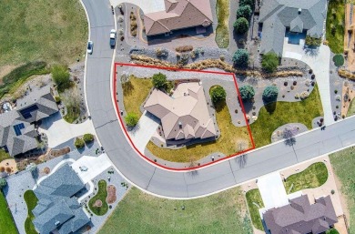 Absolutely beautiful, quality built home in prestigious on Cedaredge Golf Course in Colorado - for sale on GolfHomes.com, golf home, golf lot