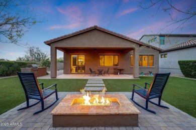 Imagine enjoying the ease of single-level living in this on Silverleaf Golf Club in Arizona - for sale on GolfHomes.com, golf home, golf lot