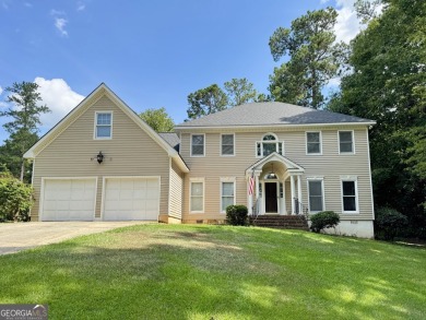 Spacious 4BR/3BA home with a Bonus Room and Study! All located on Canongate At Healy Point Country Club in Georgia - for sale on GolfHomes.com, golf home, golf lot