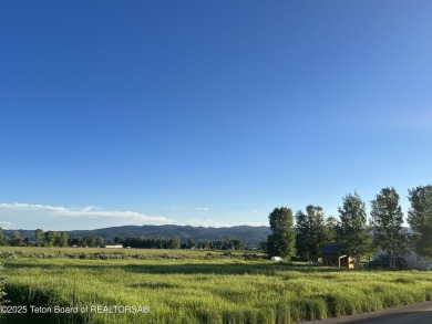 Wonderful building site in Star Valley Ranch with an array of on Star Valley RV Golf Course in Wyoming - for sale on GolfHomes.com, golf home, golf lot
