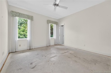 Opportunity knocks in Hobe Sound Golf Club. This single family on Hobe Sound Golf Club in Florida - for sale on GolfHomes.com, golf home, golf lot