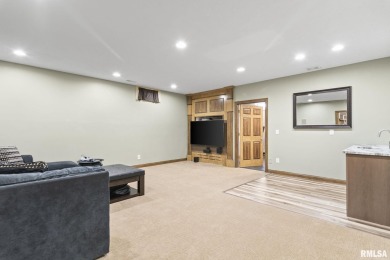 This 4-5 bedroom, two-story home in Panther Creek Subdivision on Panther Creek Country Club in Illinois - for sale on GolfHomes.com, golf home, golf lot