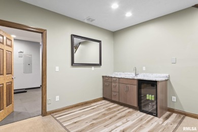 This 4-5 bedroom, two-story home in Panther Creek Subdivision on Panther Creek Country Club in Illinois - for sale on GolfHomes.com, golf home, golf lot