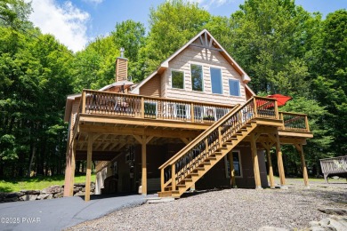Meticulously maintained and beautifully updated chalet home in on The Hideout Golf in Pennsylvania - for sale on GolfHomes.com, golf home, golf lot