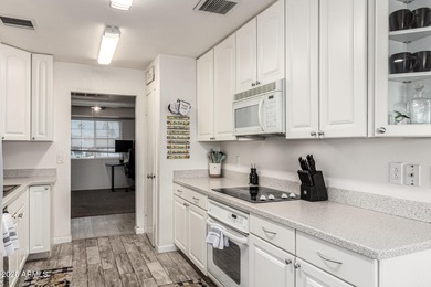 Beautifully Updated Single-Story Home on Extra-Large Lot on Arizona Golf Resort and Conference Center in Arizona - for sale on GolfHomes.com, golf home, golf lot