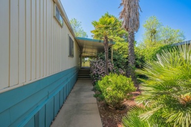 Lovely Home located in Fairway Oaks Mobile Home
Community 55+ on Tucker Oaks Golf Course in California - for sale on GolfHomes.com, golf home, golf lot