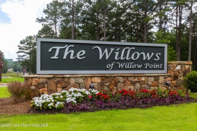 If you're looking for an easy building site on a crawlspace lot on Willow Point Golf and Country Club in Alabama - for sale on GolfHomes.com, golf home, golf lot