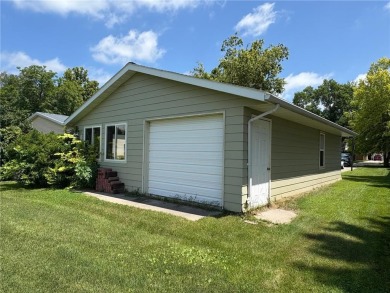 3 bed, 2 bath on the highly sought after Meadow Lane on Benson Golf Club in Minnesota - for sale on GolfHomes.com, golf home, golf lot