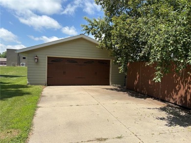 3 bed, 2 bath on the highly sought after Meadow Lane on Benson Golf Club in Minnesota - for sale on GolfHomes.com, golf home, golf lot