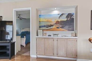 This captivating 3rd floor end unit features 2 bedrooms and 2 on  in South Carolina - for sale on GolfHomes.com, golf home, golf lot