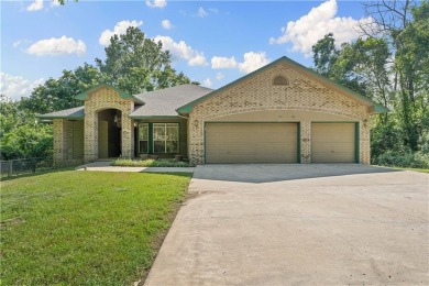 With the Highlands Golf Course in the backyard, nationally on Bella Vista Country Club - Highlands in Arkansas - for sale on GolfHomes.com, golf home, golf lot