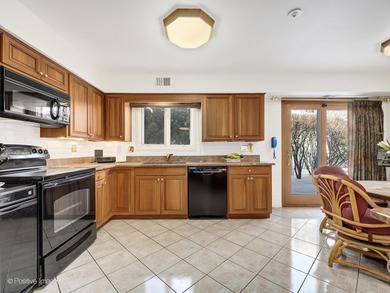 Welcome to this lovely gated community of Rivershire which on Cranes Landing Golf Club in Illinois - for sale on GolfHomes.com, golf home, golf lot