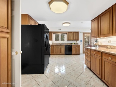 Welcome to this lovely gated community of Rivershire which on Cranes Landing Golf Club in Illinois - for sale on GolfHomes.com, golf home, golf lot