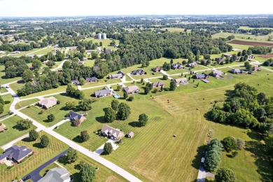 CHECK OUT THE NEW SUMMER PICTURES!!! Welcome to one of the most on Lebanon Country Club in Kentucky - for sale on GolfHomes.com, golf home, golf lot