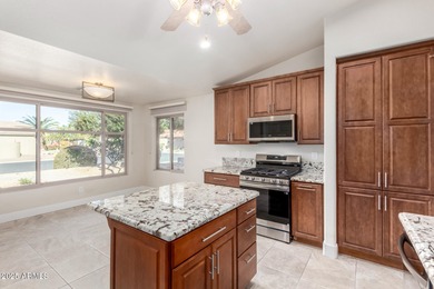 Don't miss this tastefully updated 2 bed + DEN, 2 bath home in on Oakwood Golf Club  in Arizona - for sale on GolfHomes.com, golf home, golf lot