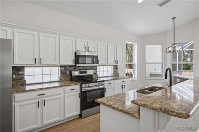 *ATTRACTIVELY PRICED POOL HOME* *COMPLETELY UPDATED* *IMMEDIATE on Skyview At Terra Vista Golf and Country Club in Florida - for sale on GolfHomes.com, golf home, golf lot