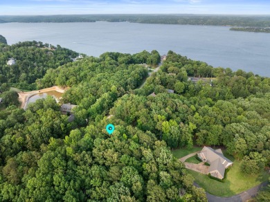 Premier Location in the Shiloh Falls Subdivision (a covenant on Shiloh Falls Golf Club in Tennessee - for sale on GolfHomes.com, golf home, golf lot