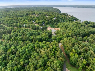 Premier Location in the Shiloh Falls Subdivision (a covenant on Shiloh Falls Golf Club in Tennessee - for sale on GolfHomes.com, golf home, golf lot