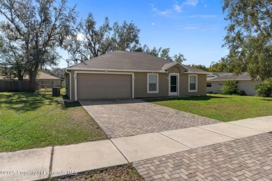 NEW PRICE!! Welcome to your home in the heart of Spring Hill on Timber Pines Golf Course in Florida - for sale on GolfHomes.com, golf home, golf lot